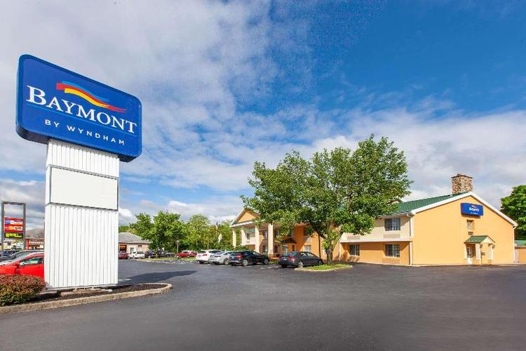 Baymont by Wyndham Harrisburg