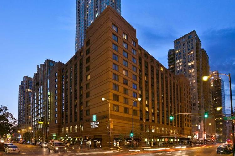 Embassy Suites by Hilton Chicago Downtown River N