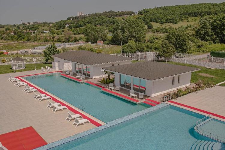 The Green Oasis Hotel & Spa