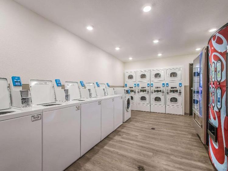 Woodspring Suites Doral Miami Airport