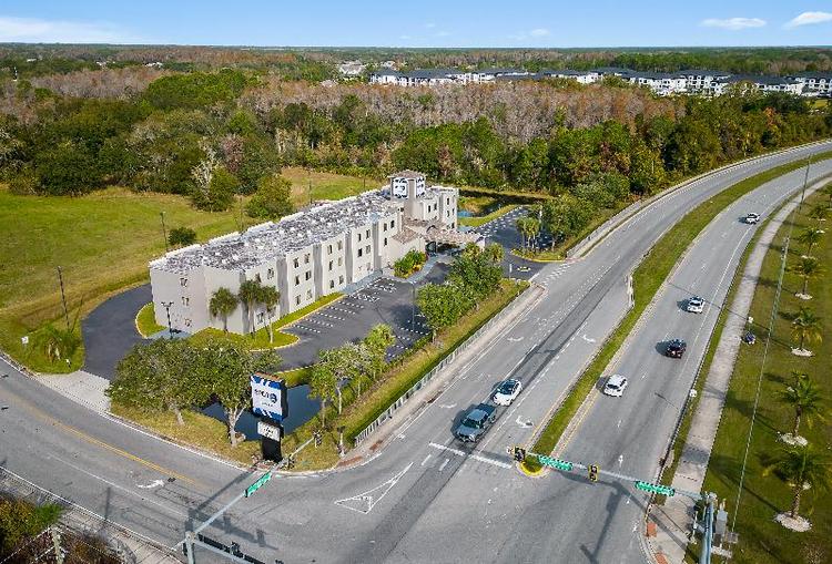 SPOT X Hotel Tampa - Wesley Chapel