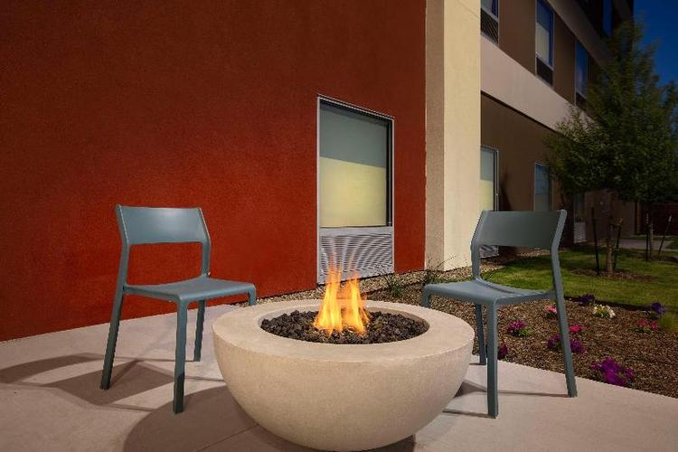Home2 Suites By Hilton Lubbock University