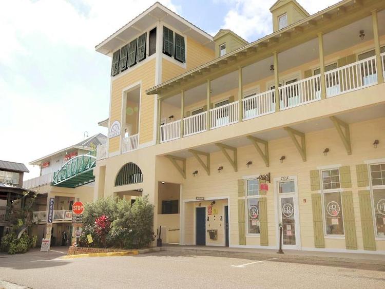 Johns Pass Hotel & Condos