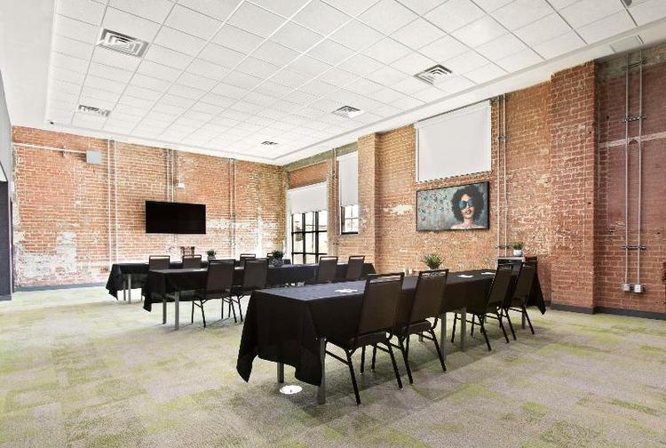 Home2 Suites By Hilton Phoenix Downtown