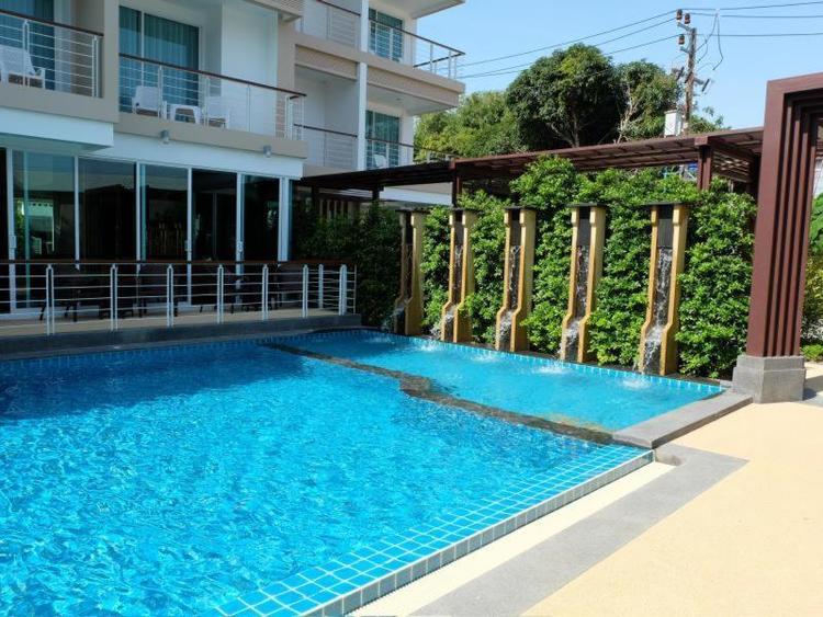 Phuket Seaview Resotel