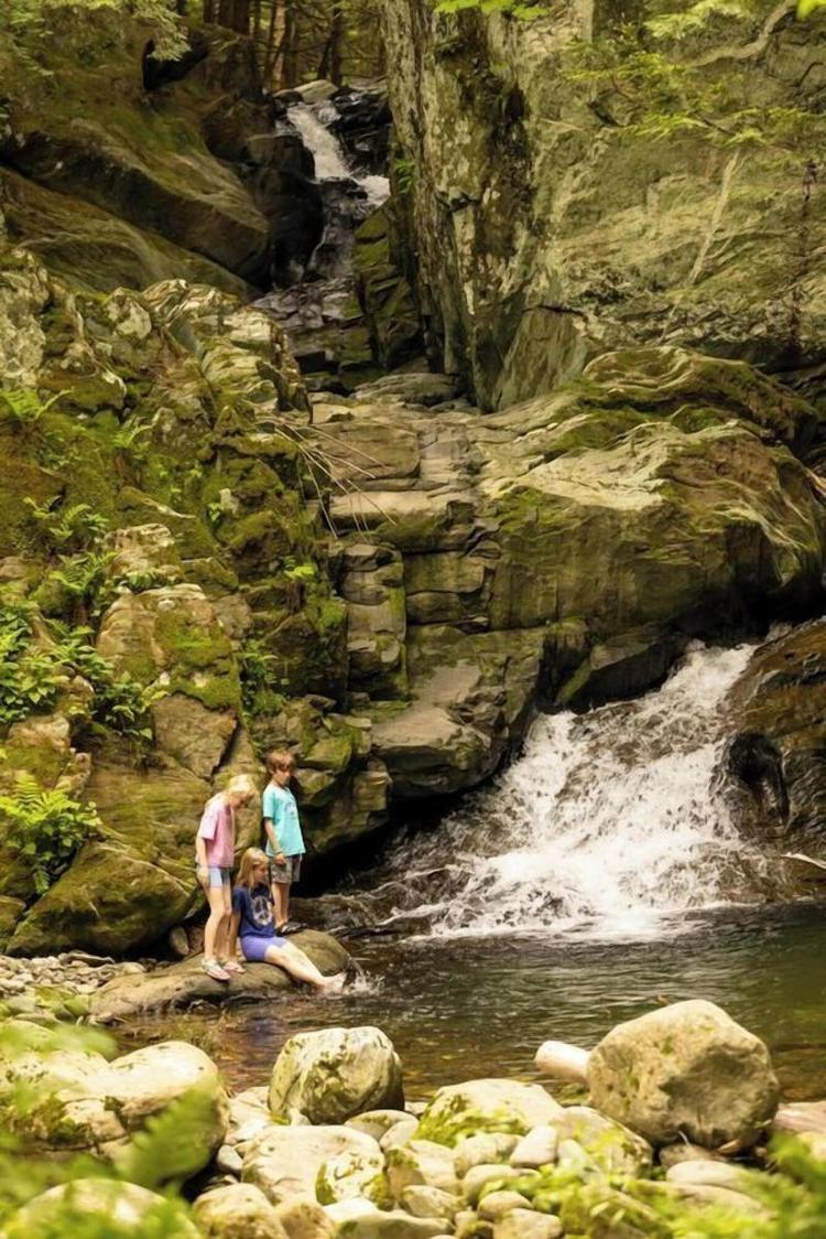 Madbush Falls
