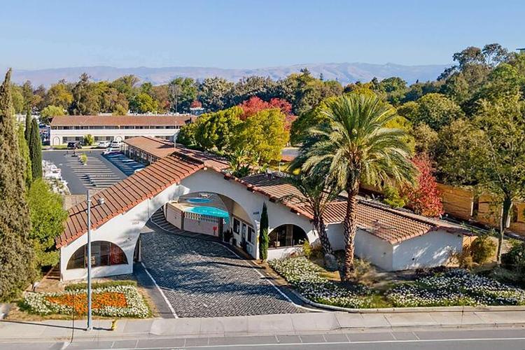 Super 8 By Wyndham San Jose Airport