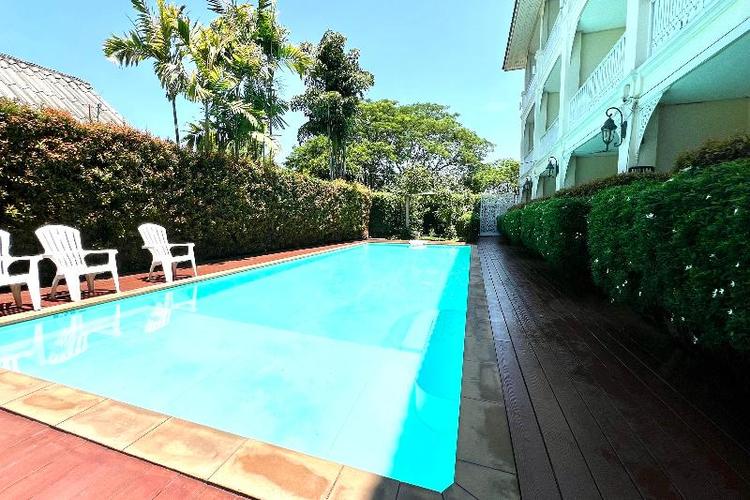 Phuhunsa Boutique Hotel By Zuzu