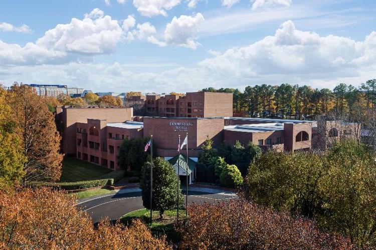 DoubleTree Suites by Hilton Charlotte - SouthPar