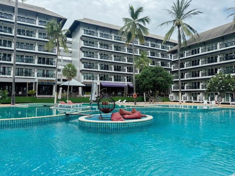 Pattawia Resort And Spa Praburi