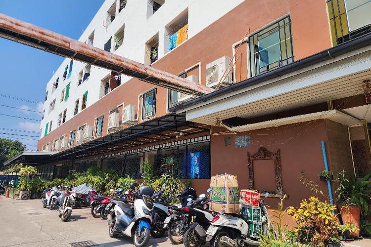 Kim Hotel At Bangplong