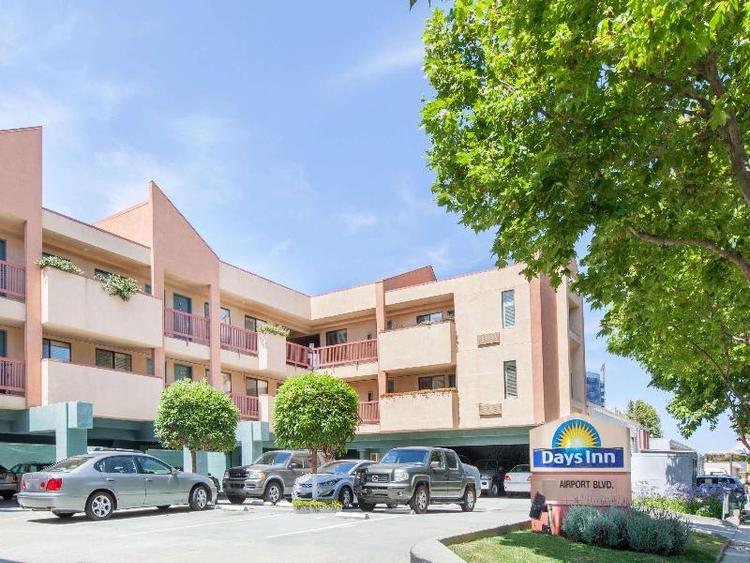 Days Inn by Wyndham San Francisco South