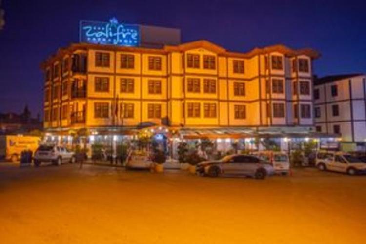 Zalifre Hotel