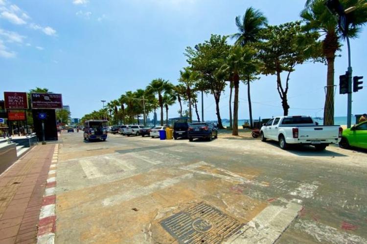 Baron Beach Hotel