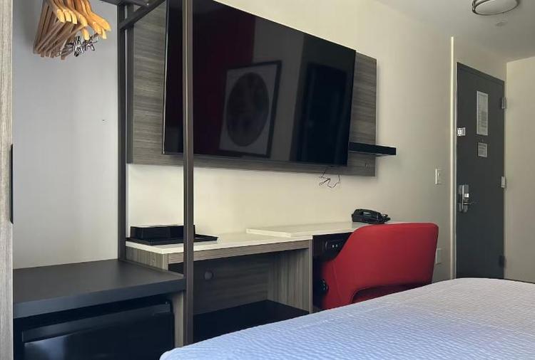 Ramada By Wyndham Brooklyn Near Flatbush