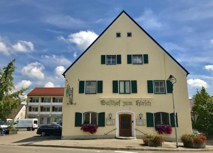 Hotel Und Gasthof Zum Hirsch