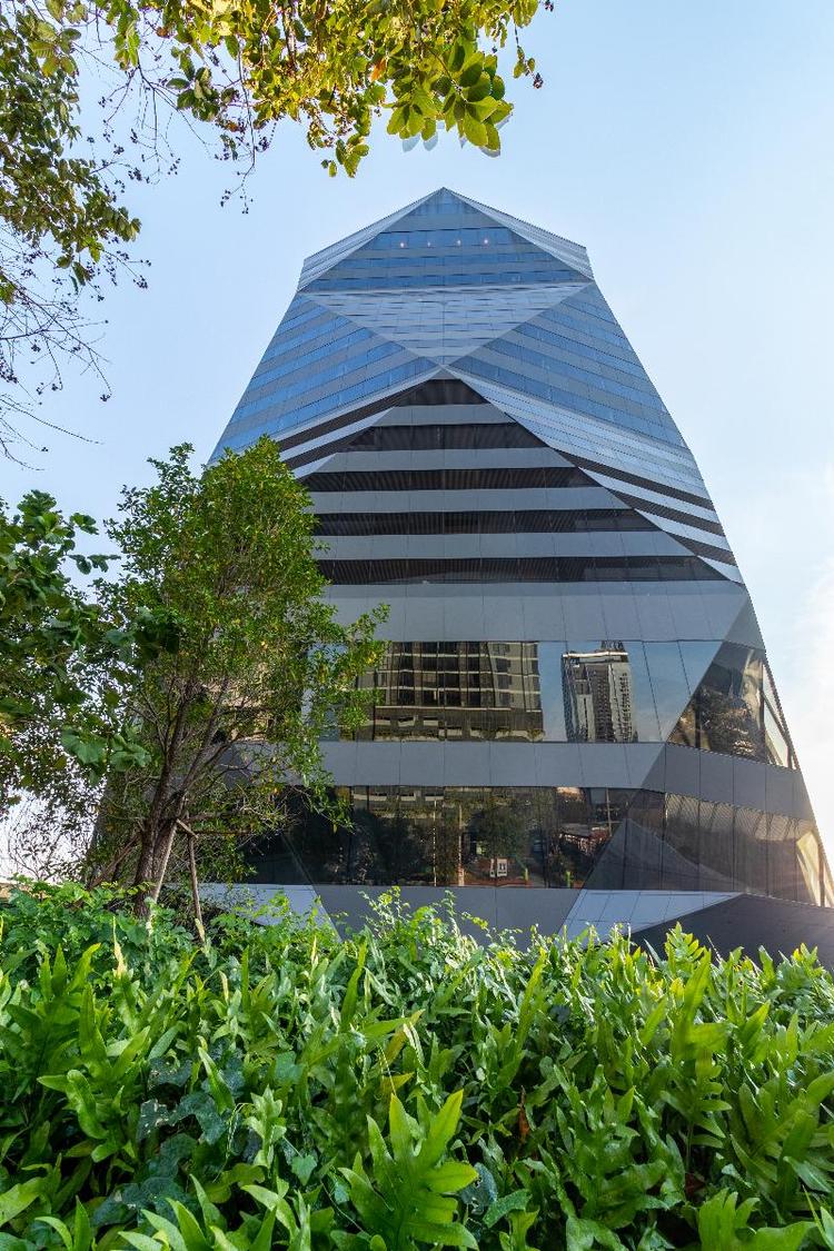 Queensland Hotel Bangkok
