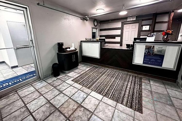 Studio City Suites A Travelodge By Wyndham