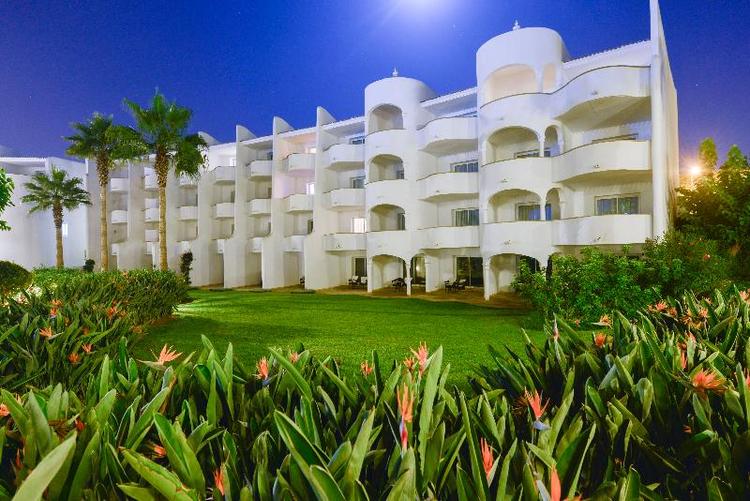 L'amphitrite Palace Beach Hotel & Spa