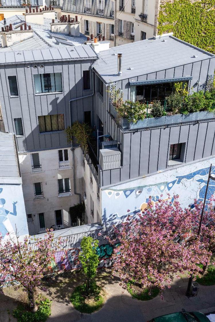 Yuna Montmartre