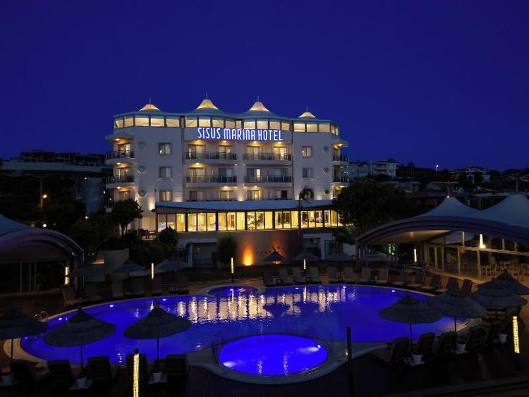 Sisus Marina Çeşme