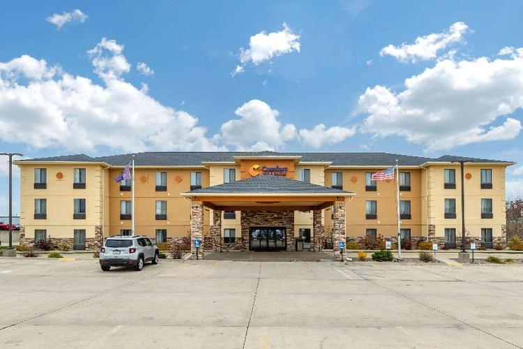 Comfort Inn & Suites Cedar Rapids North