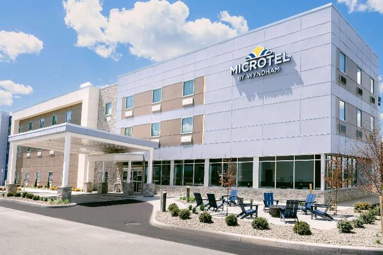 Microtel Inn & Suites By Wyndham Newark NY