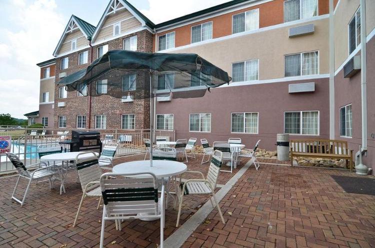 MainStay Suites Knoxville Airport
