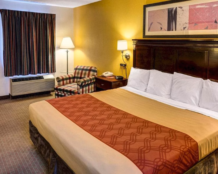 Econo Lodge Laurel Racetrack