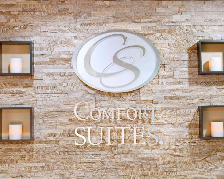 Comfort Suites Inn at Ridgewood Farm