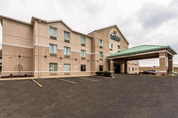Comfort Inn & Suites Dayton
