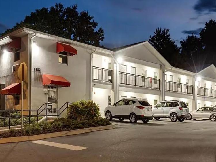 Baymont By Wyndham Ocala Suites
