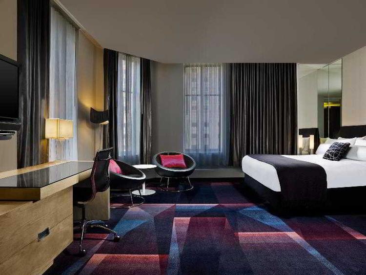 W Minneapolis-The Foshay