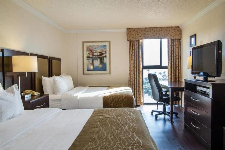 Comfort Inn Oceanside Deerfield Beach