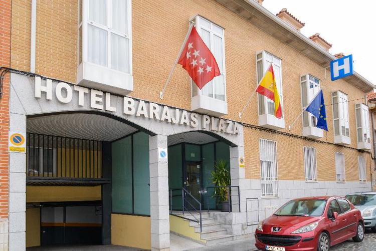 Barajas Plaza