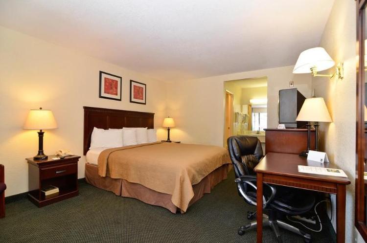 Quality Inn San Diego I-5 Naval Base