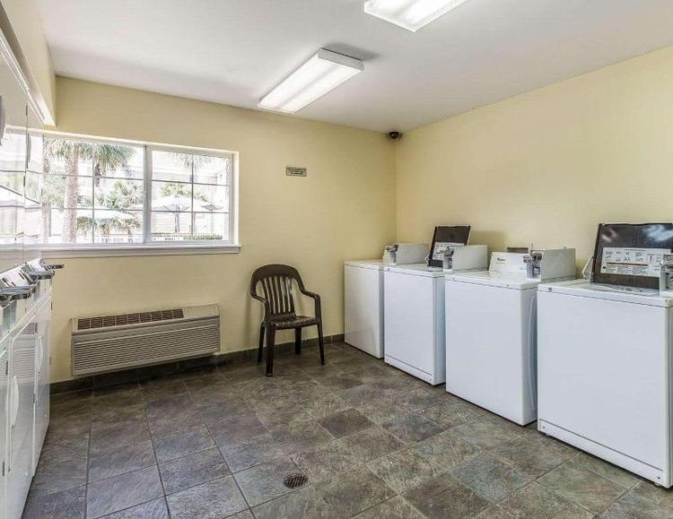 Suburban Extended Stay Hotel Fort Myers