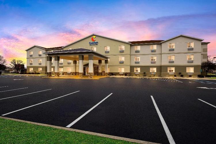 Comfort Inn & Suites Fremont