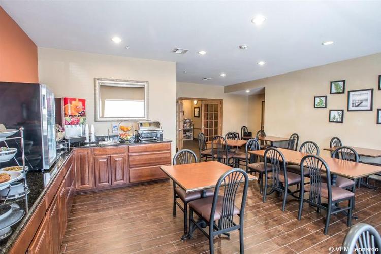 Sleep Inn & Suites Hays Area