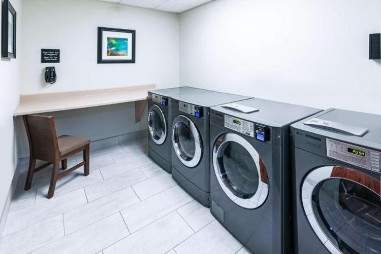 Hampton Inn & Suites Tulsa-Woodland Hills