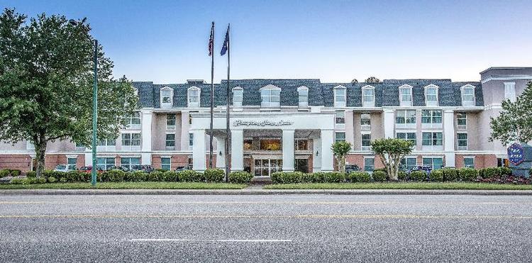 Hampton Inn & Suites Williamsburg-Richmond Rd. 