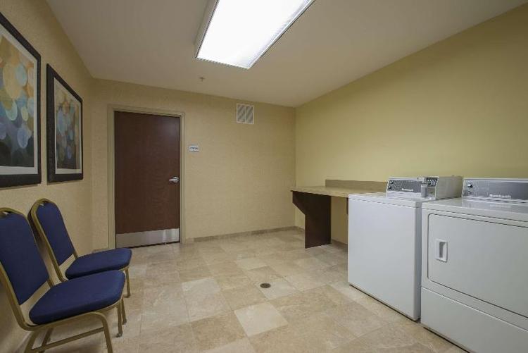 Hampton Inn & Suites Atlanta Airport West/Camp Cre