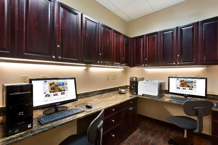 Hampton Inn & Suites Mission