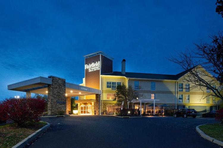 Fairfield Inn Suites by Marriott Goshen Middletown