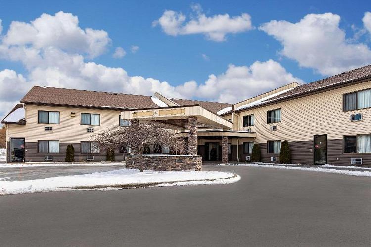 Econo Lodge Ithaca Area