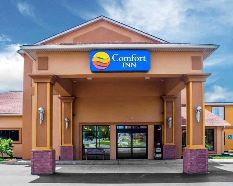 Quality Inn Near Walden Galleria Mal