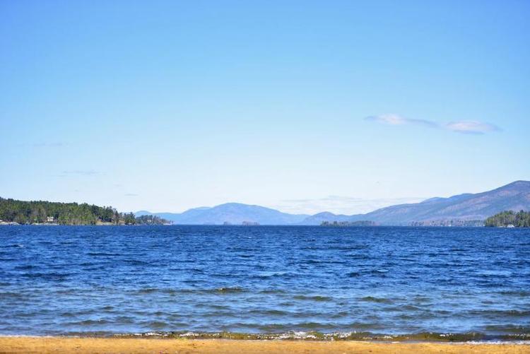 Clarion Inn & Suites at the Outlets of Lake George