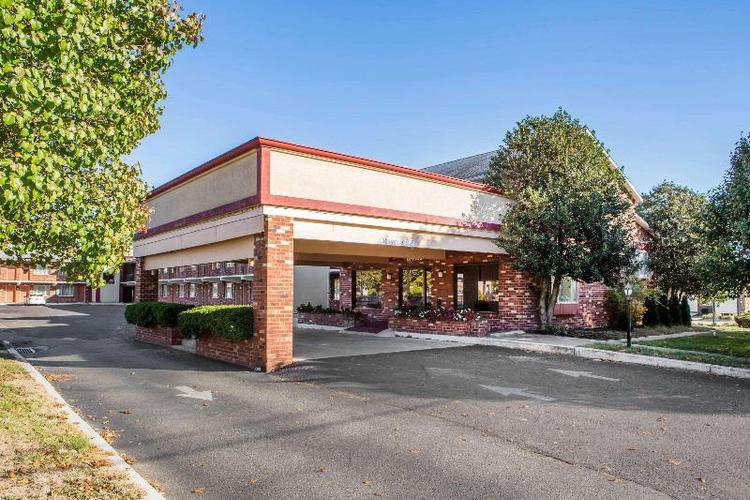Quality Inn & Suites Millville - Vineland