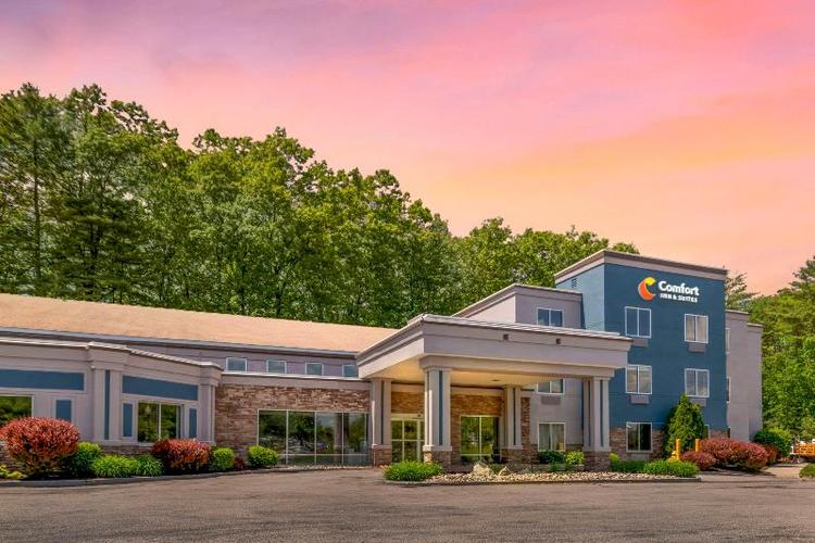 Comfort Inn & Suites Saratoga Springs Area