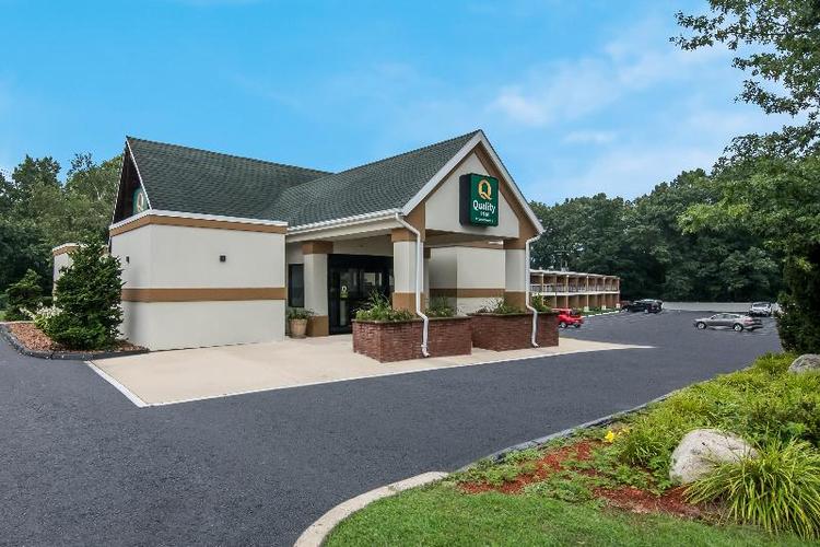 Quality Inn Westfield